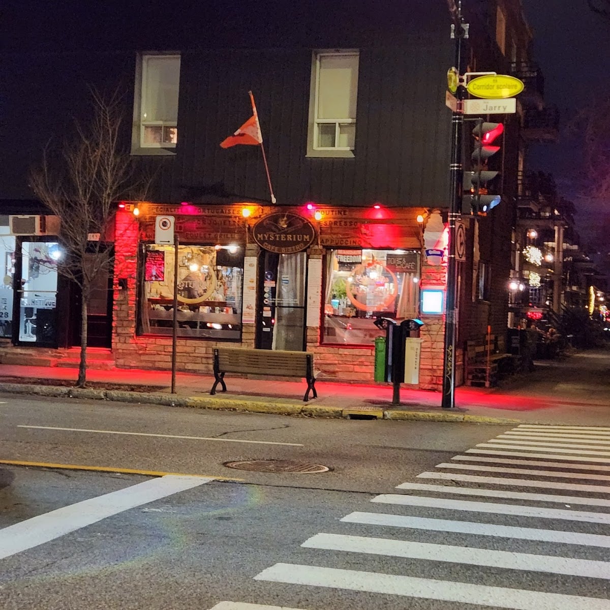Café Bistro Mysterium