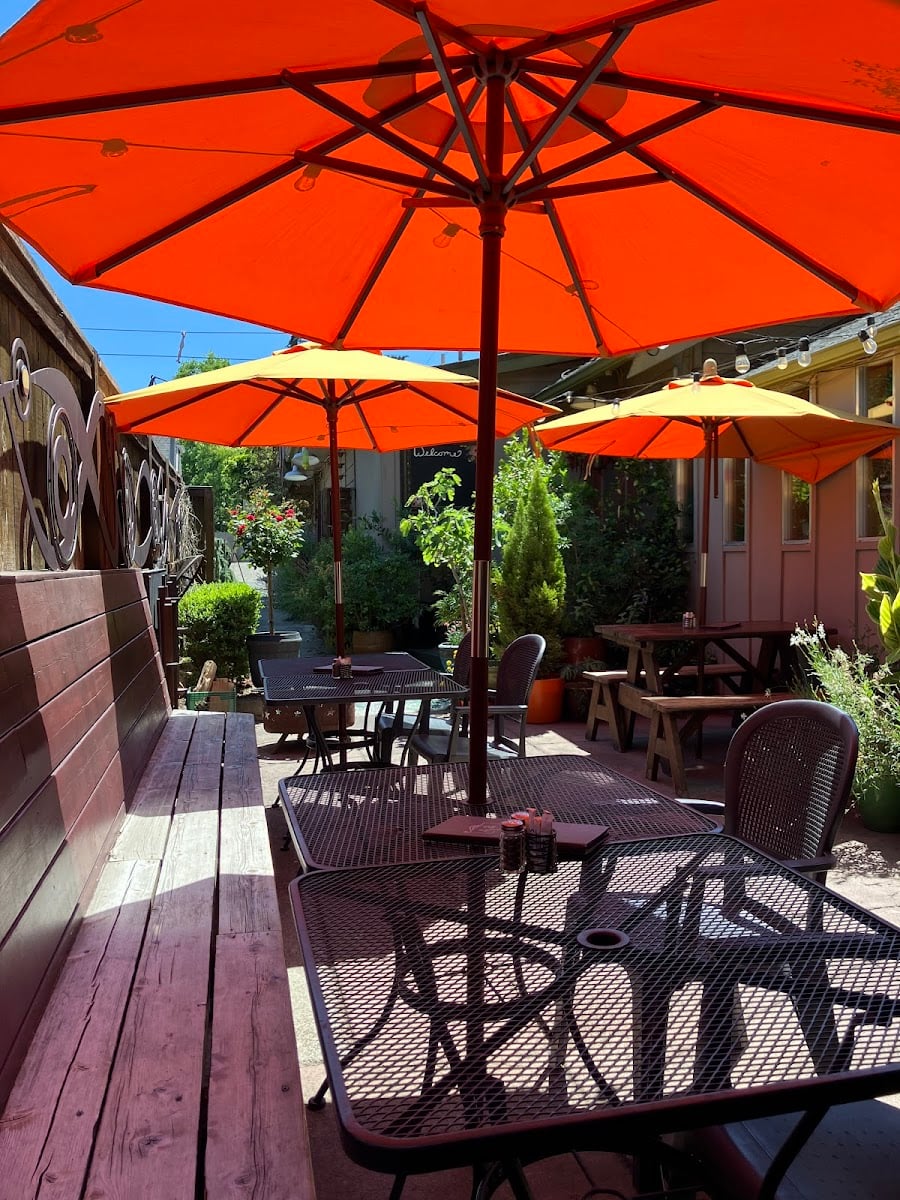 Agate Alley Bistro