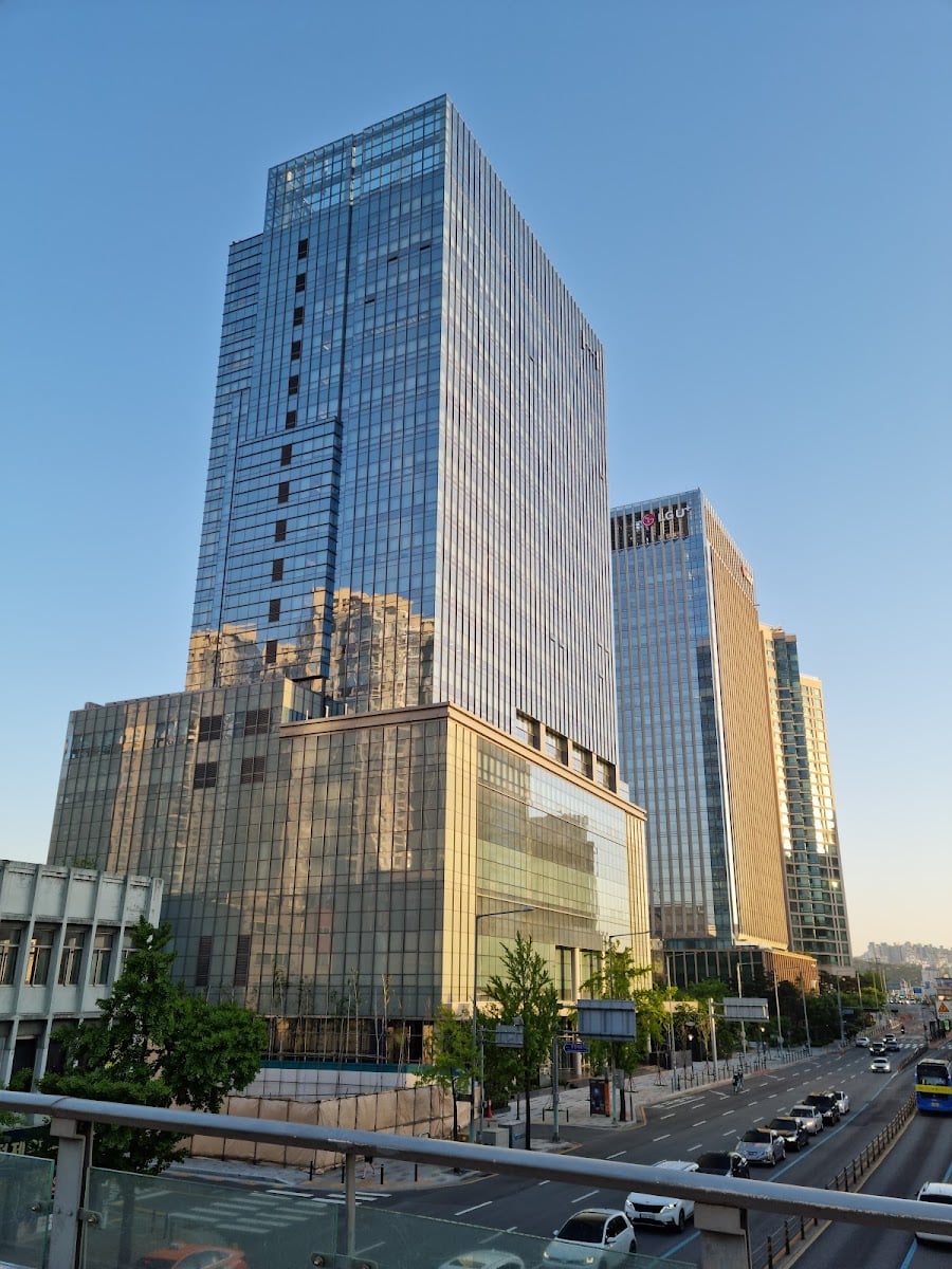Hybe Headquarters