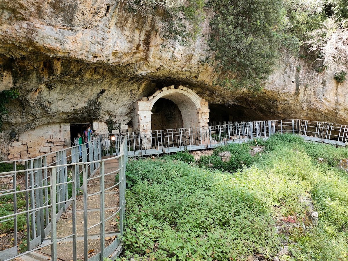 Parco Archeologico e Naturale di Santa Maria di Agnano