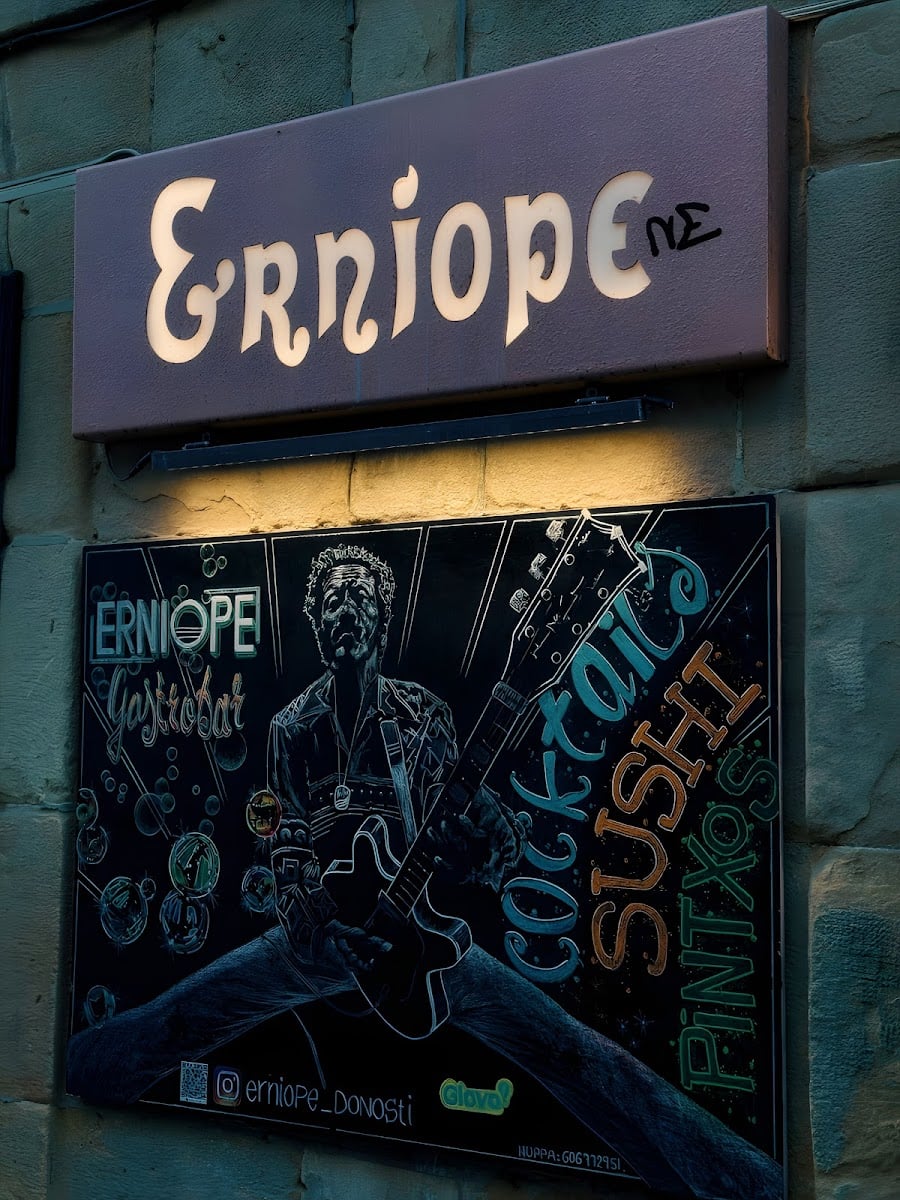 Erniope - €€ -€€€