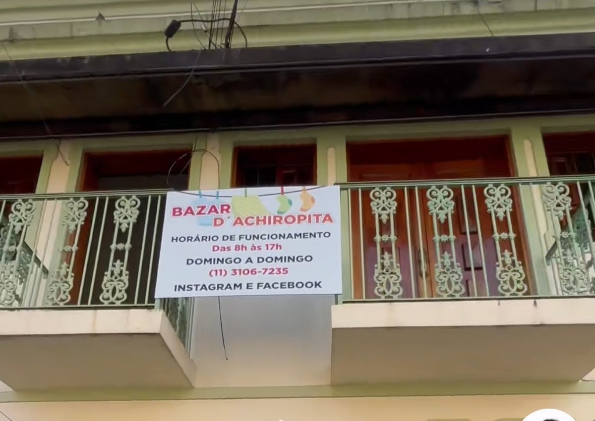 Bazar D'Achiropita - preço muito bom, dá pra achar bastante coisinhas, perto de outros bazar