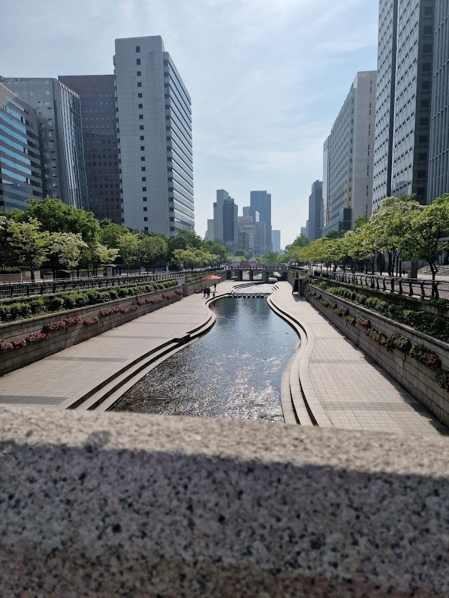 Cheonggyecheon Stream