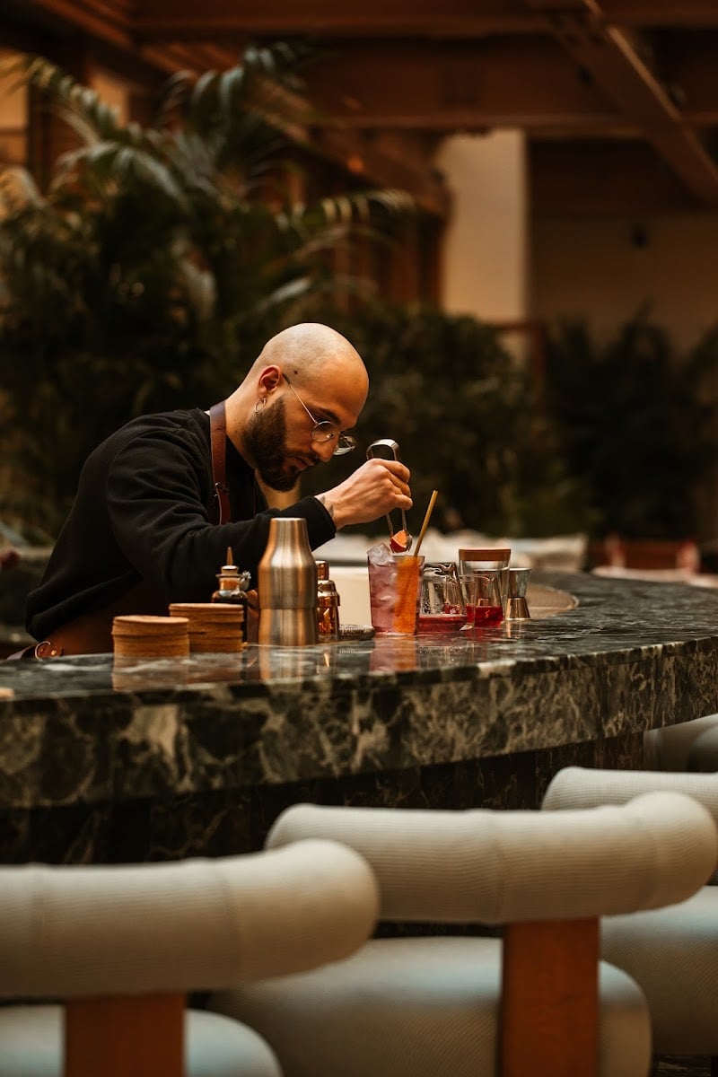 BIVIUM Restaurant-Café-Bar