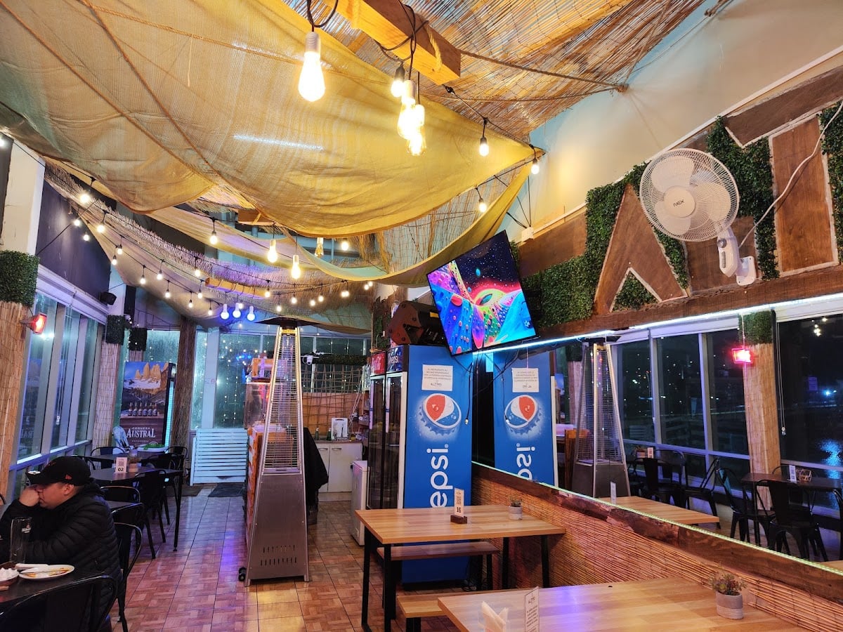 Altivo Restobar - Paicaví 1376