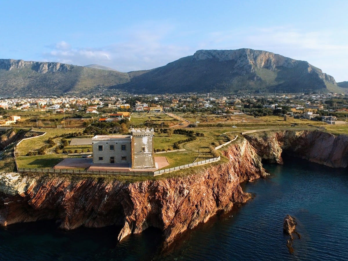 Torre Alba (detta anche Torre Fanara)