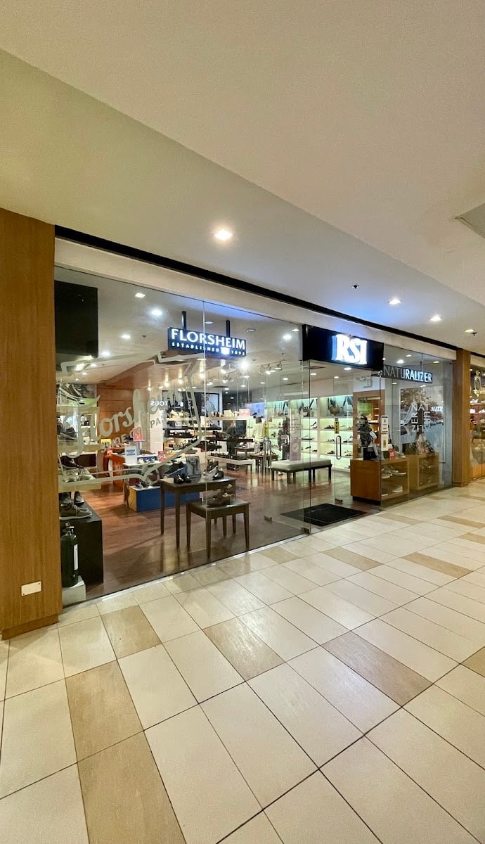TriNoma Mall