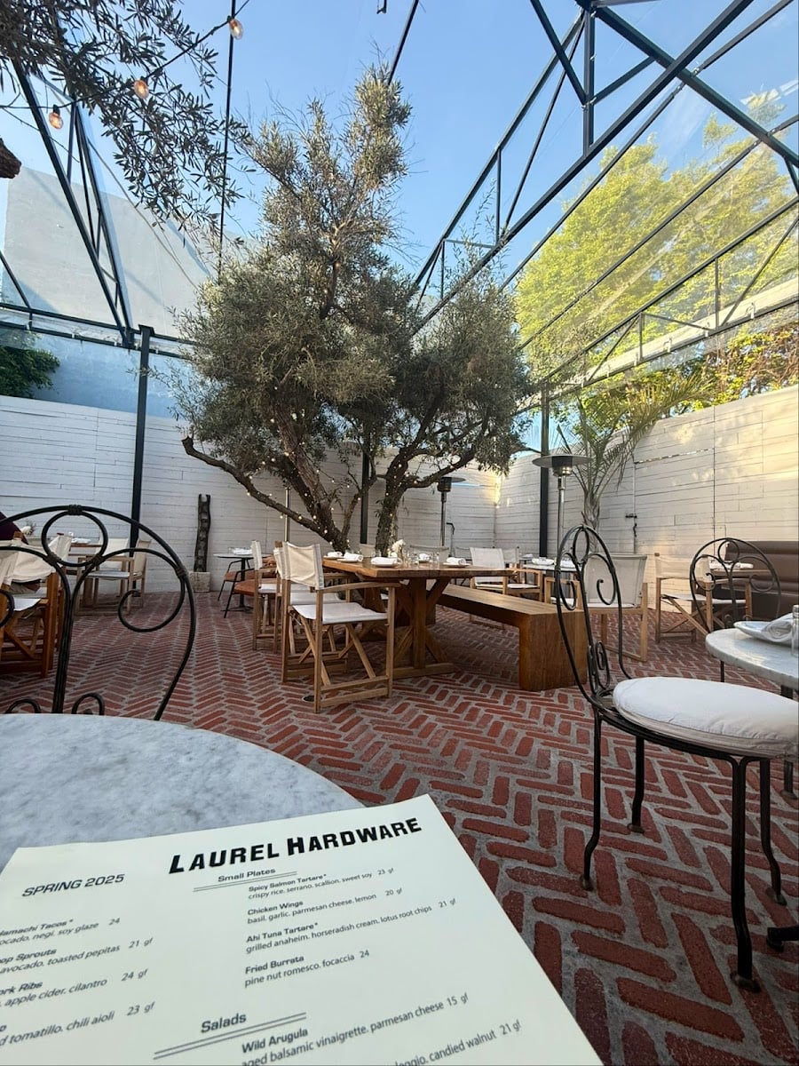 Laurel Hardware