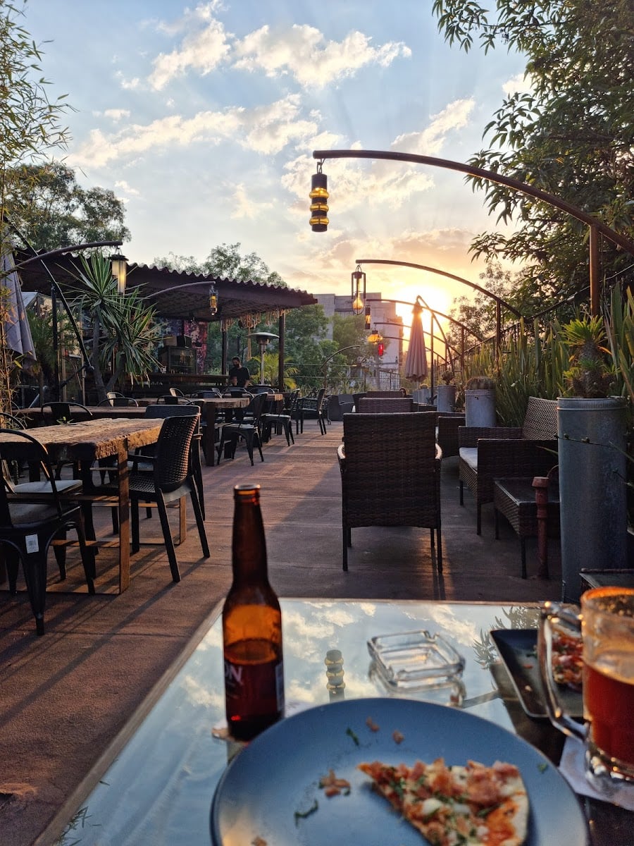 Bizarro Café Roma