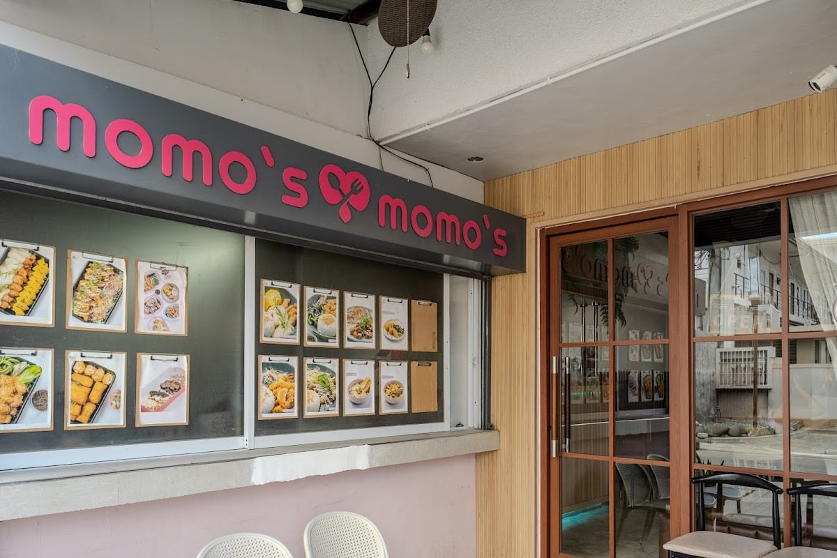 Momo’s Comfort Food