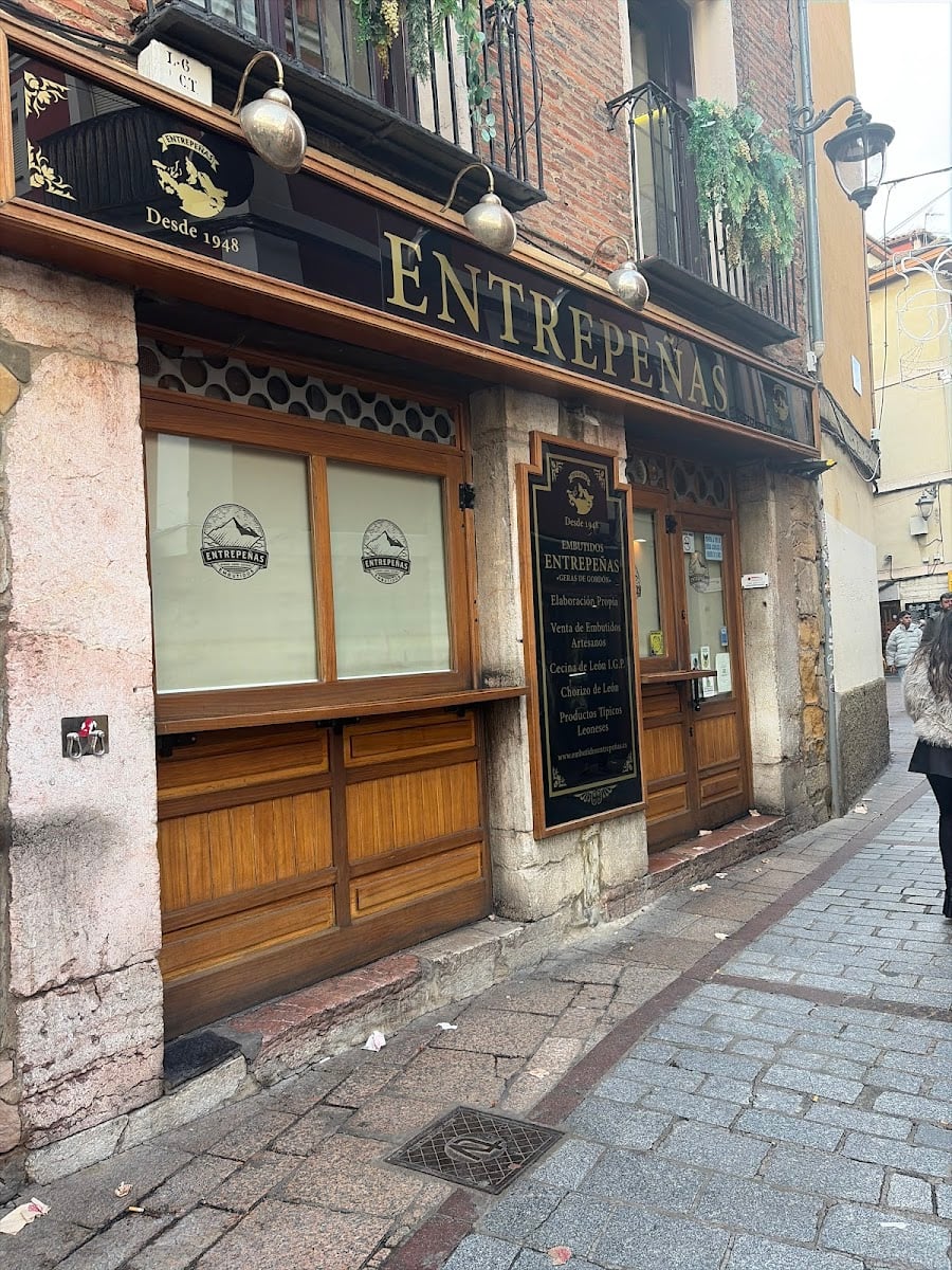 Bar Entrepeñas Plaza San Martín