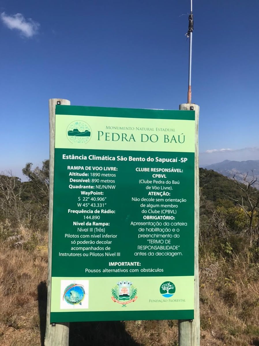 Pedra do Baú - Mirante do Vale Paiol Grande