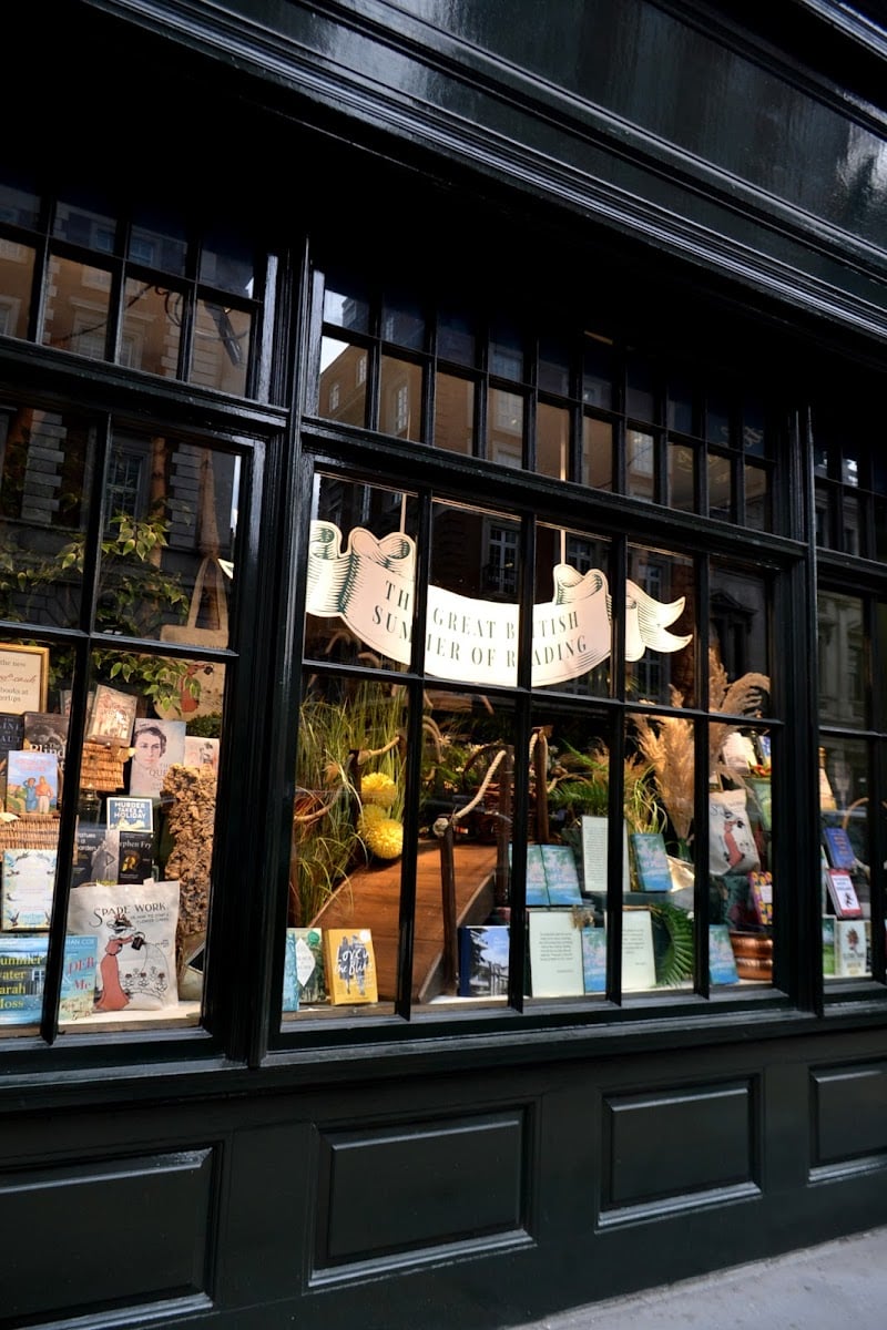 Hatchards - Piccadilly - Booksellers since the 18th century ✨