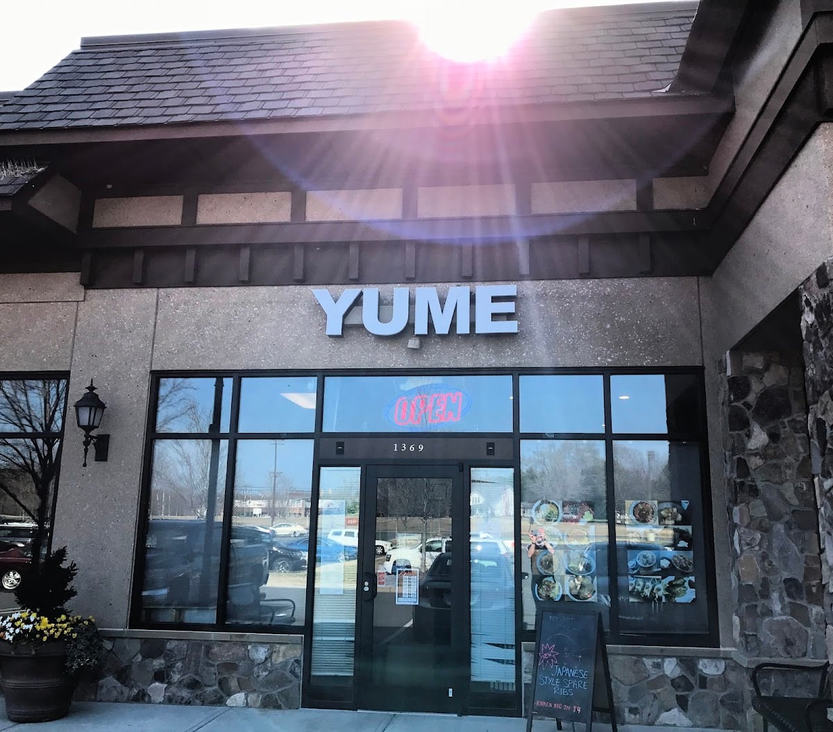 YUME Ramen Sushi & Bar