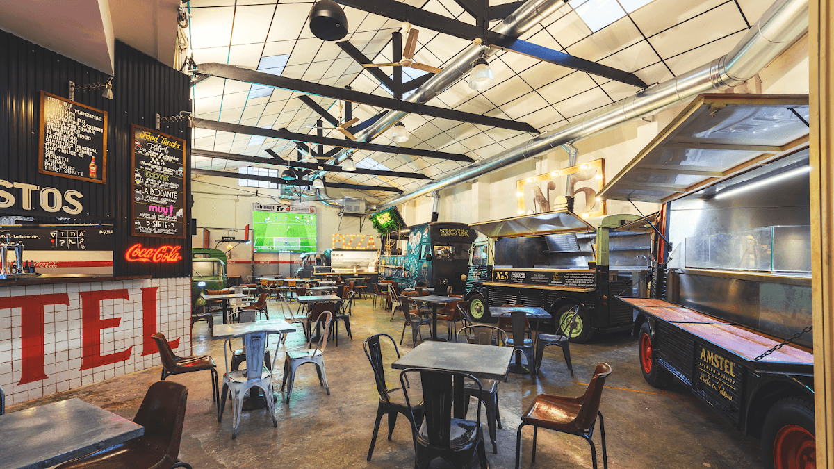 El Garaje Foodie - good food + trivial