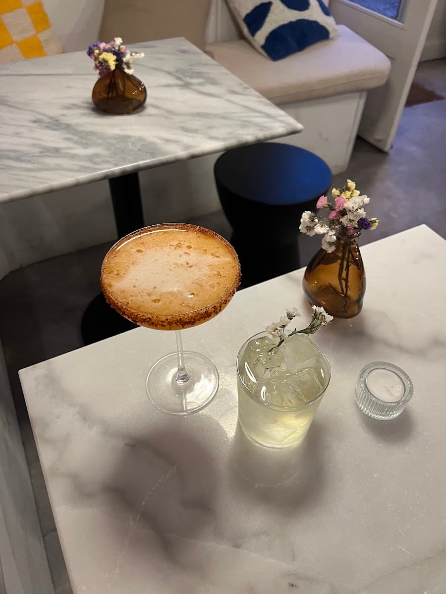 COTOVIA. cocktail bar
