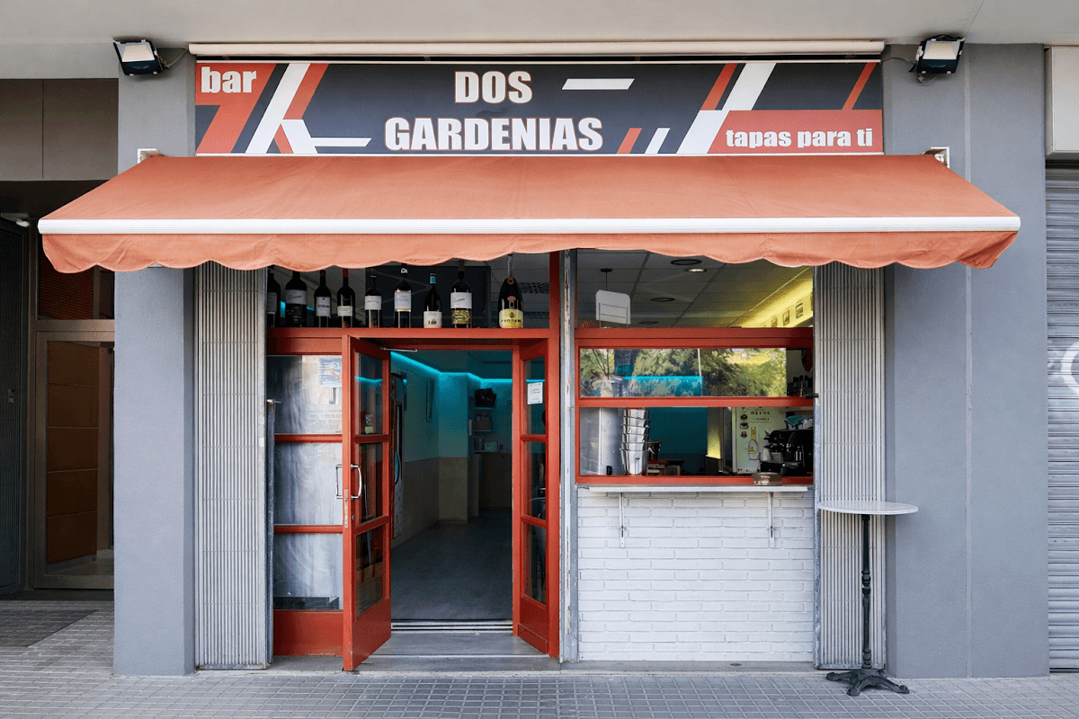 Dos Gardenias tapas para ti.