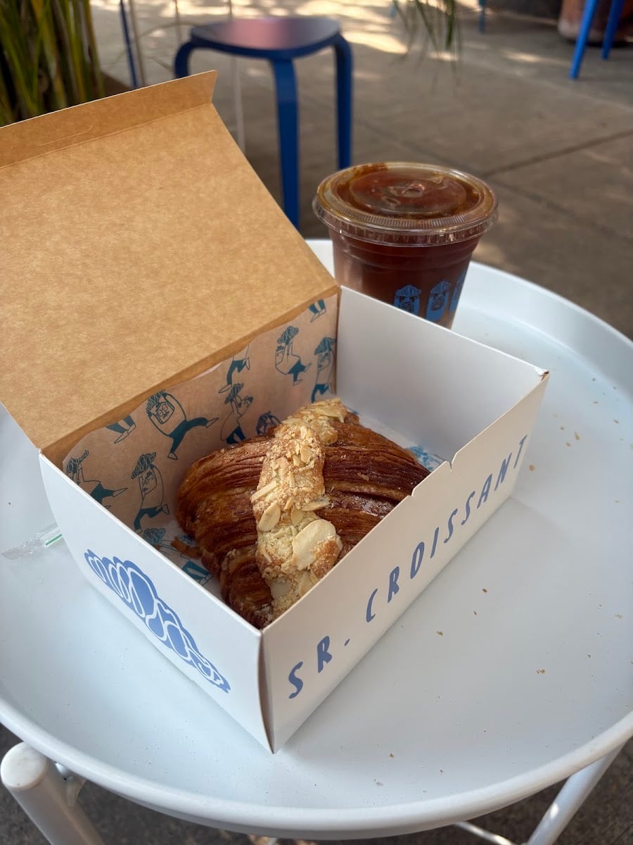 Sr. Croissant