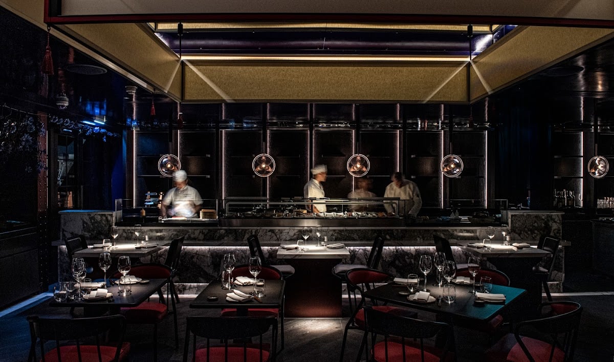 Aqua Kyoto - view of regent street (japanese restaurant & bar)