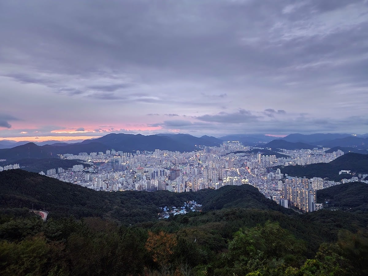Hwangnyeongsan