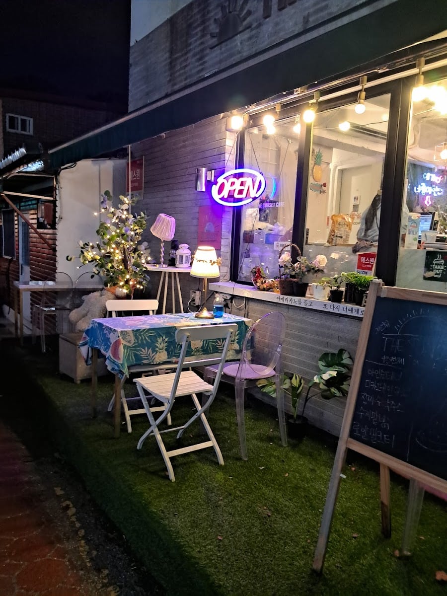 The sunset cafe - Cafe,cherryblossom