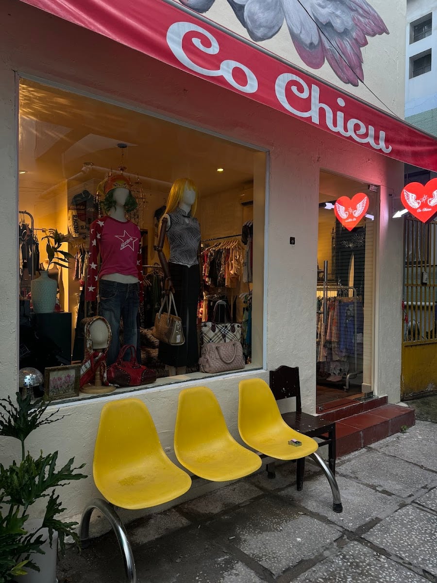 Thrift shop - Co Chieu recycle