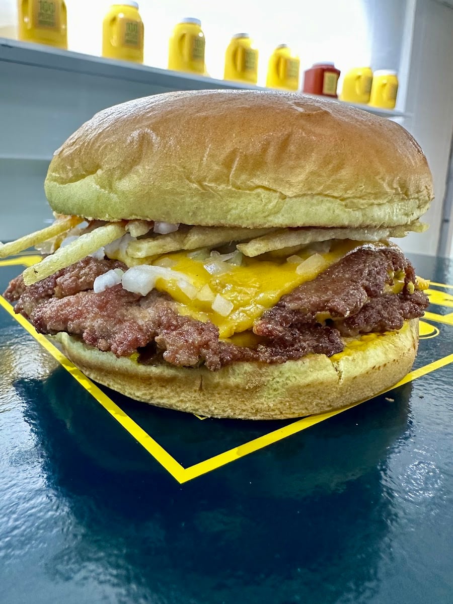 100 PESOS BURGER