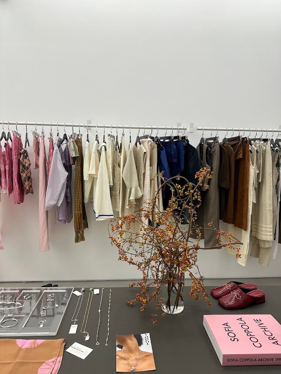 LOFT EYES Siam Square - アパレル