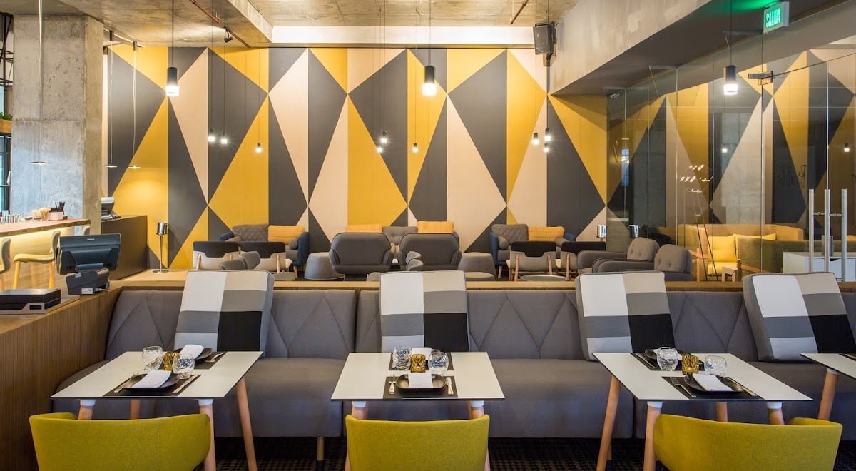 Brutto Restaurant