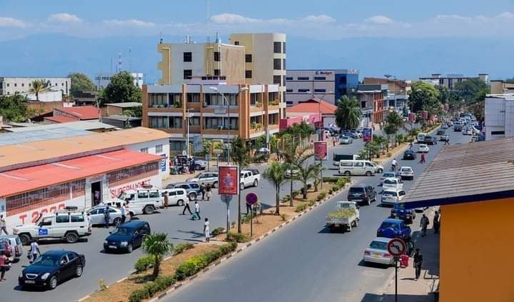Burundi 🇧🇮. - Buyumbura, Lago Tanganica, Gitega.