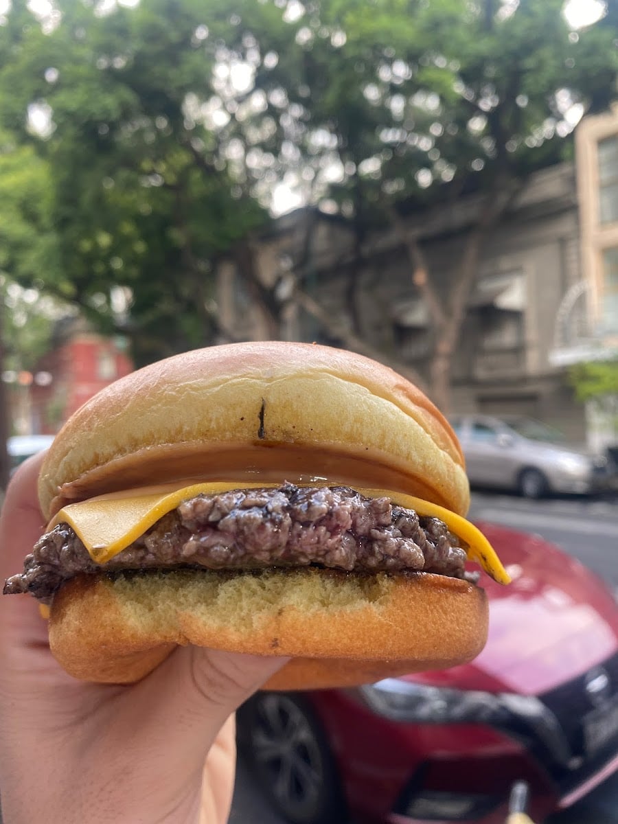 La Sociedad smashburger
