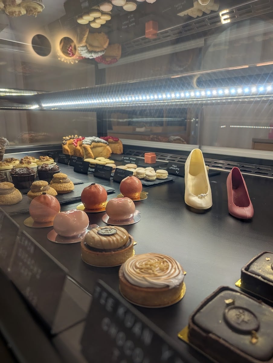 Aroma & Tea Patisserie