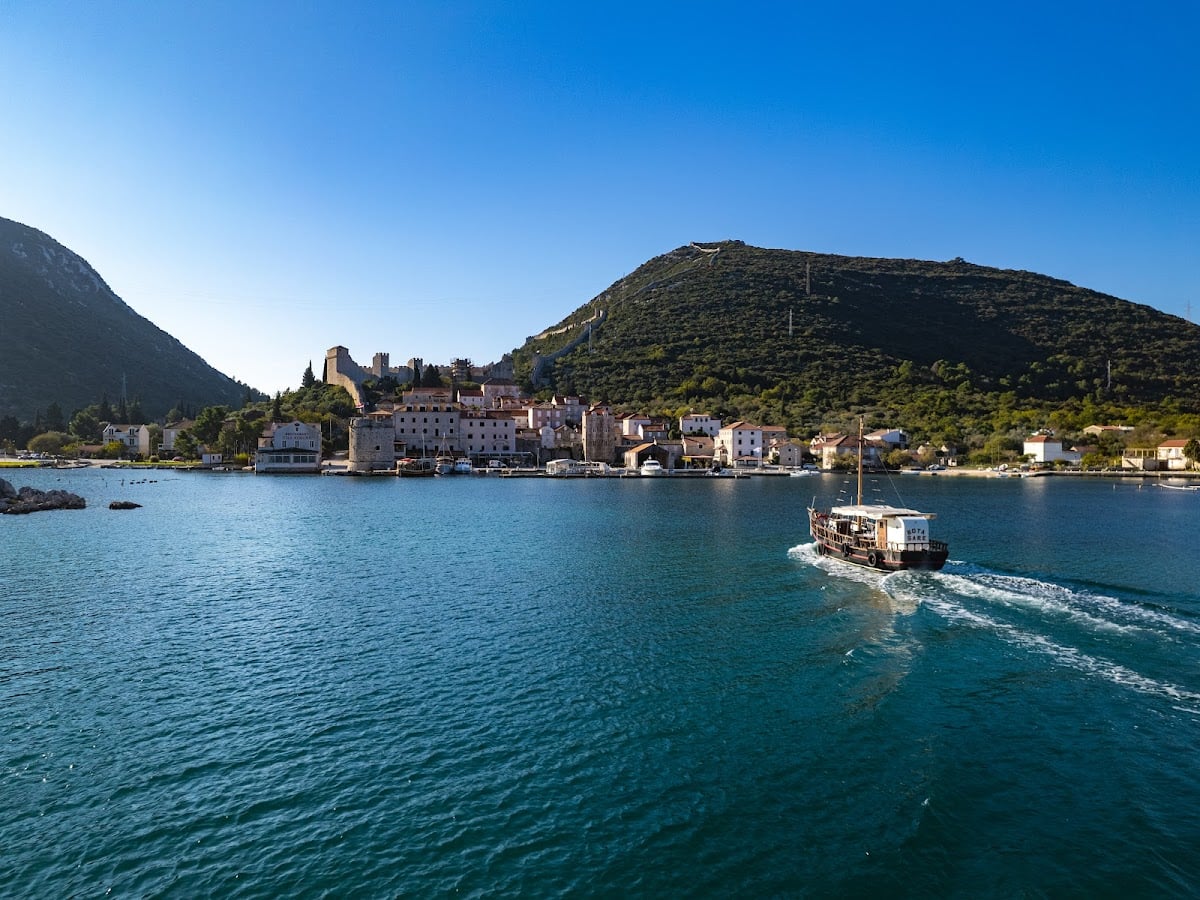 Malostonski zaljev