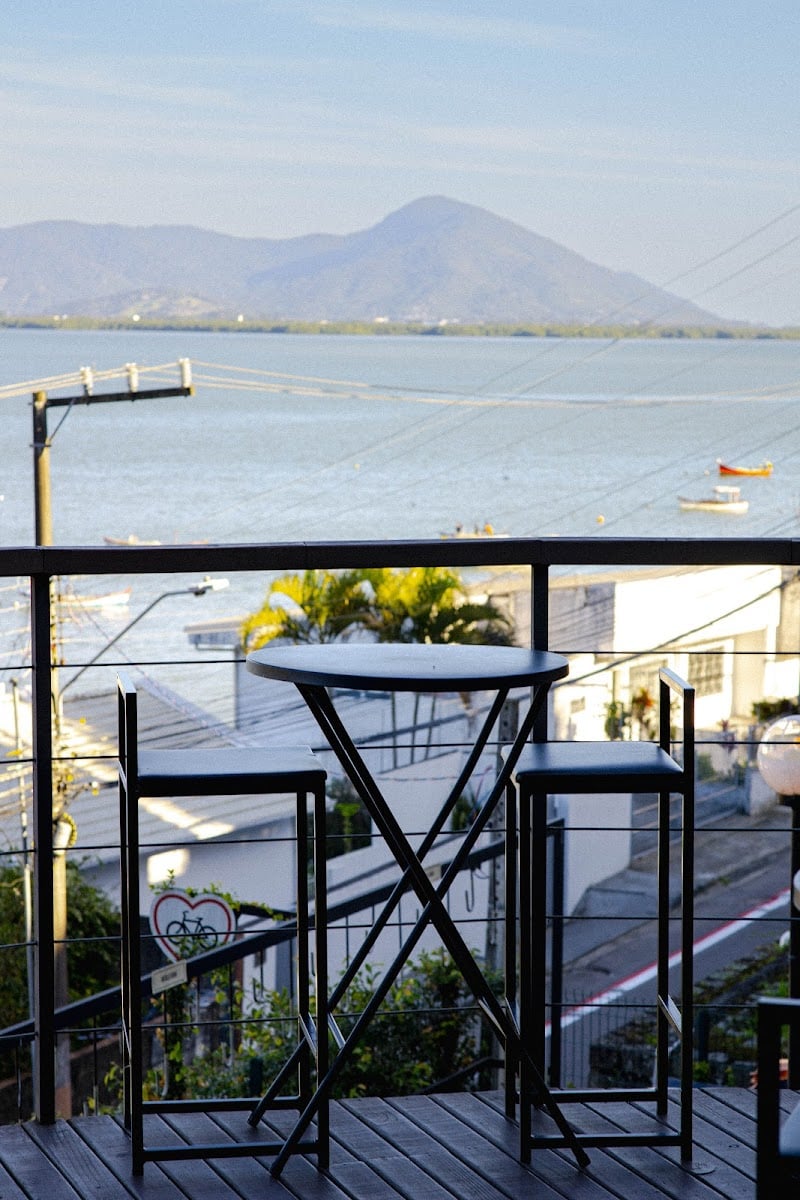 gris bar e mirante