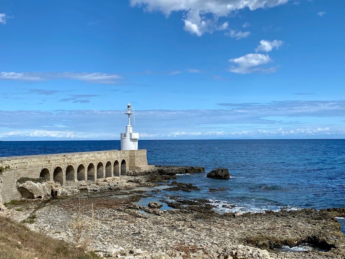 Faro Bianco