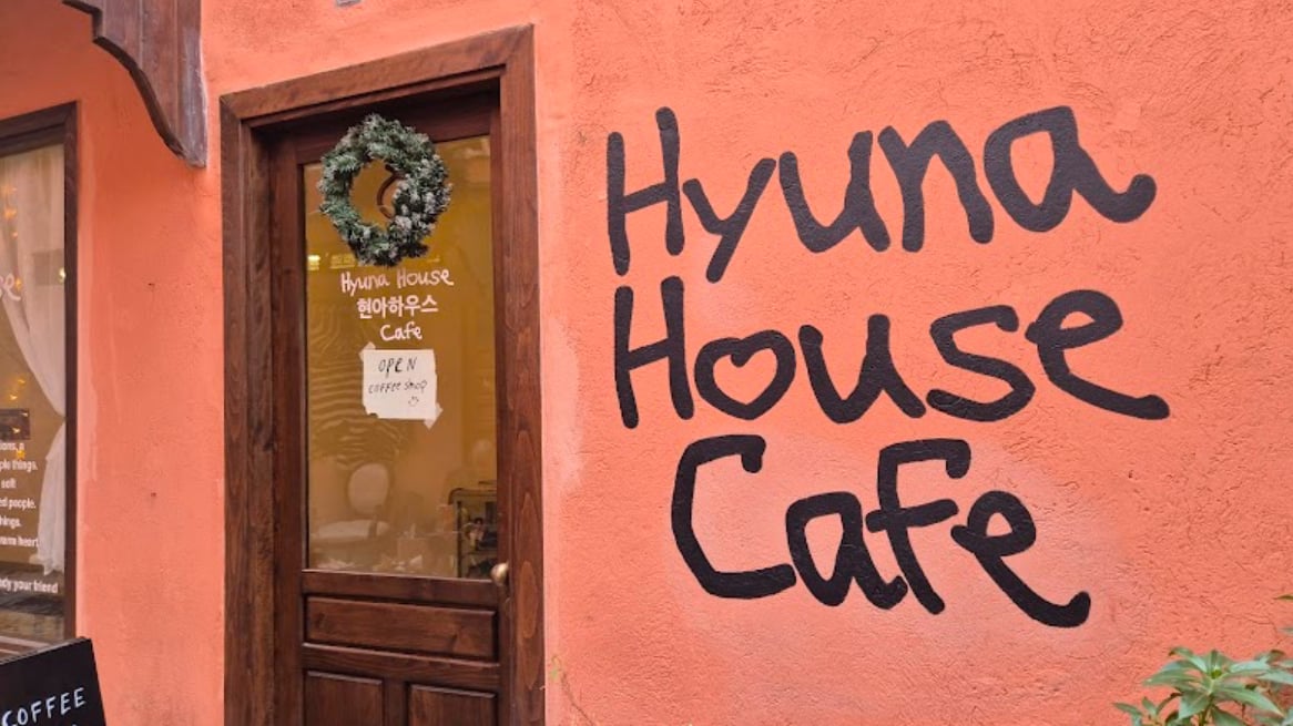 Hyuna House Cafe