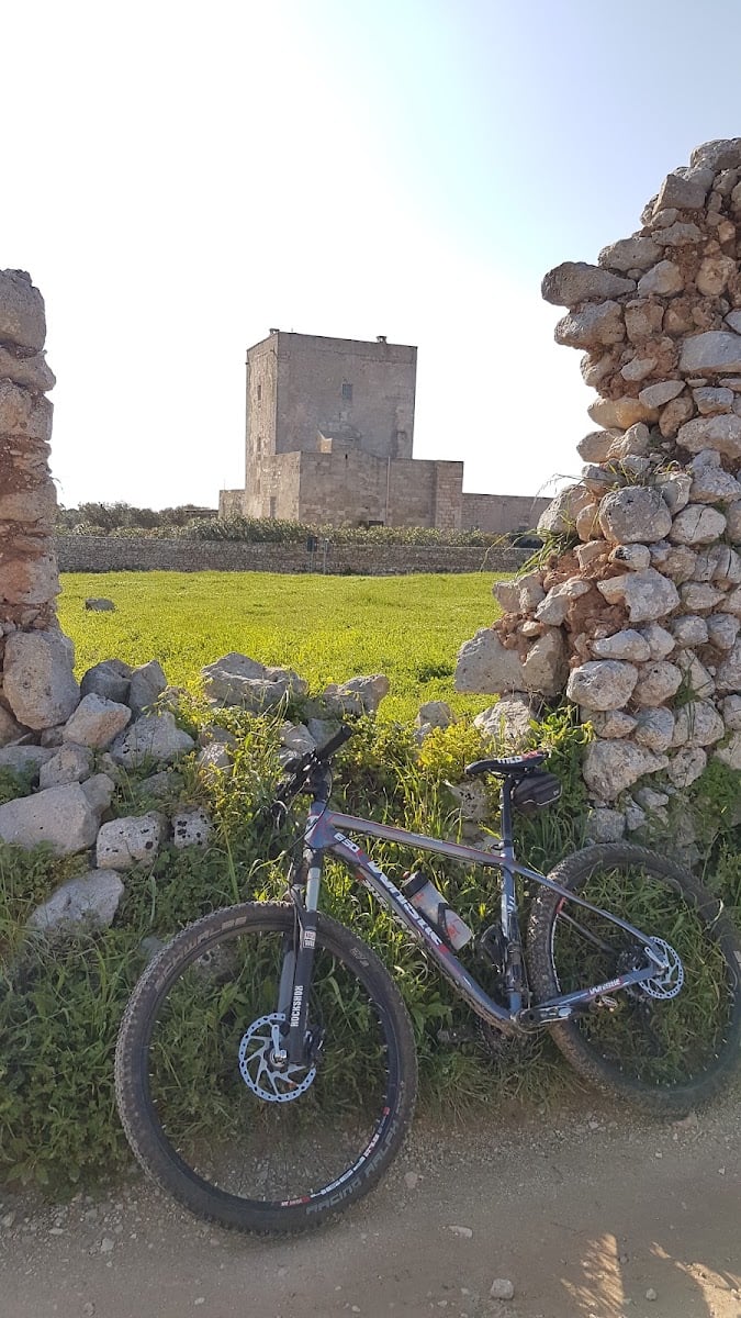 Abbazia di Santa Maria del Mito