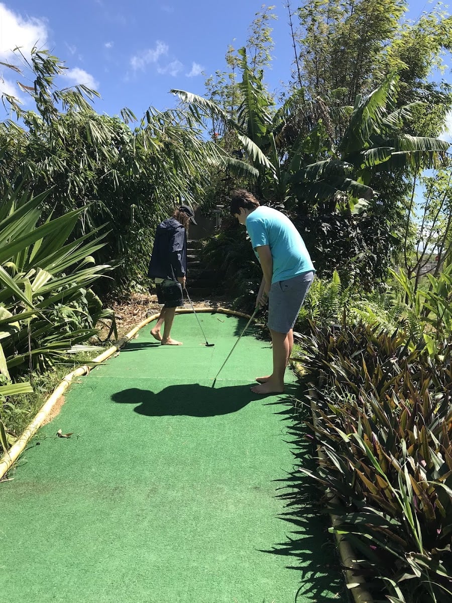 Taíno Mini Golf