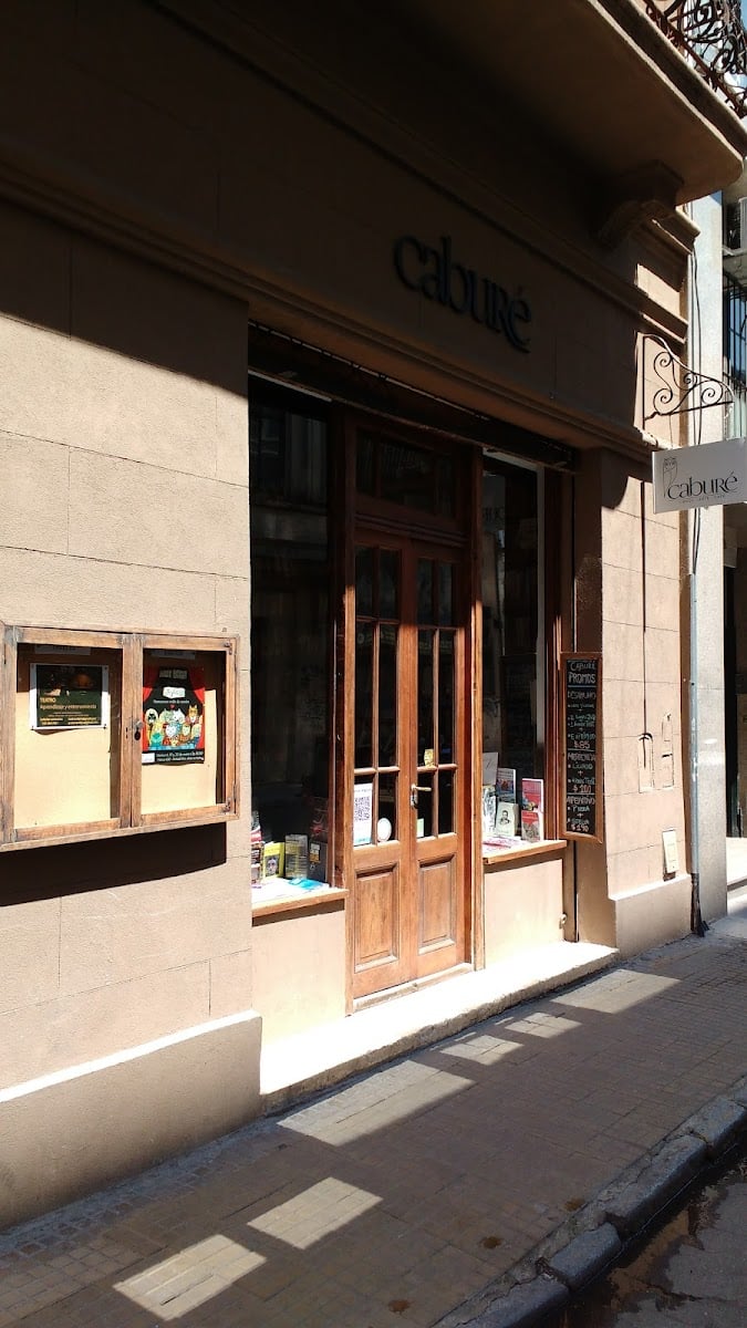 Caburé Libros