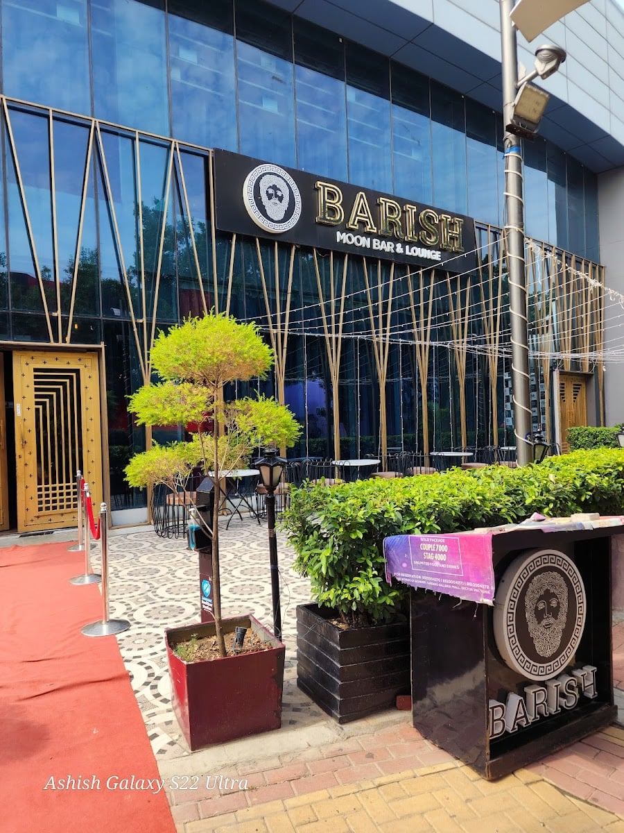 Barish Moon Bar & Brewery