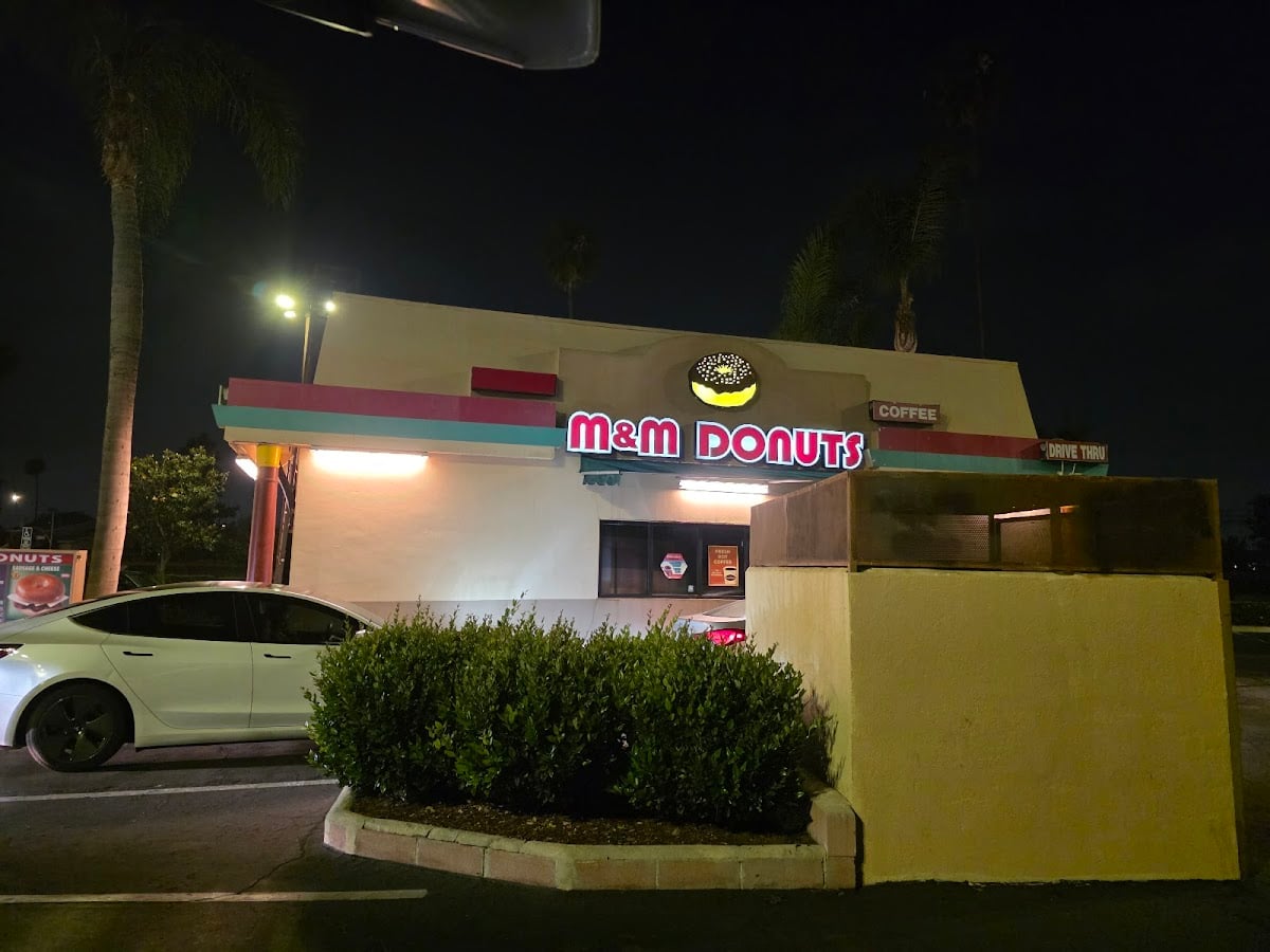 M & M Donuts - blueberry donut