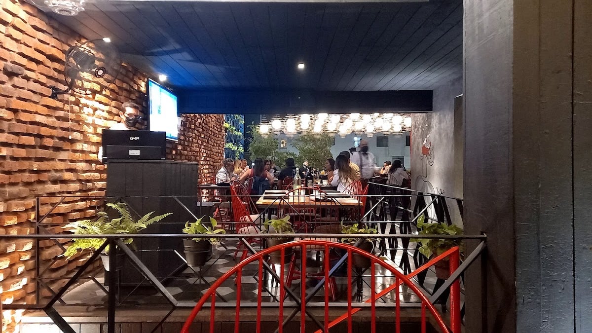 Carbón - Parrilla de Barrio