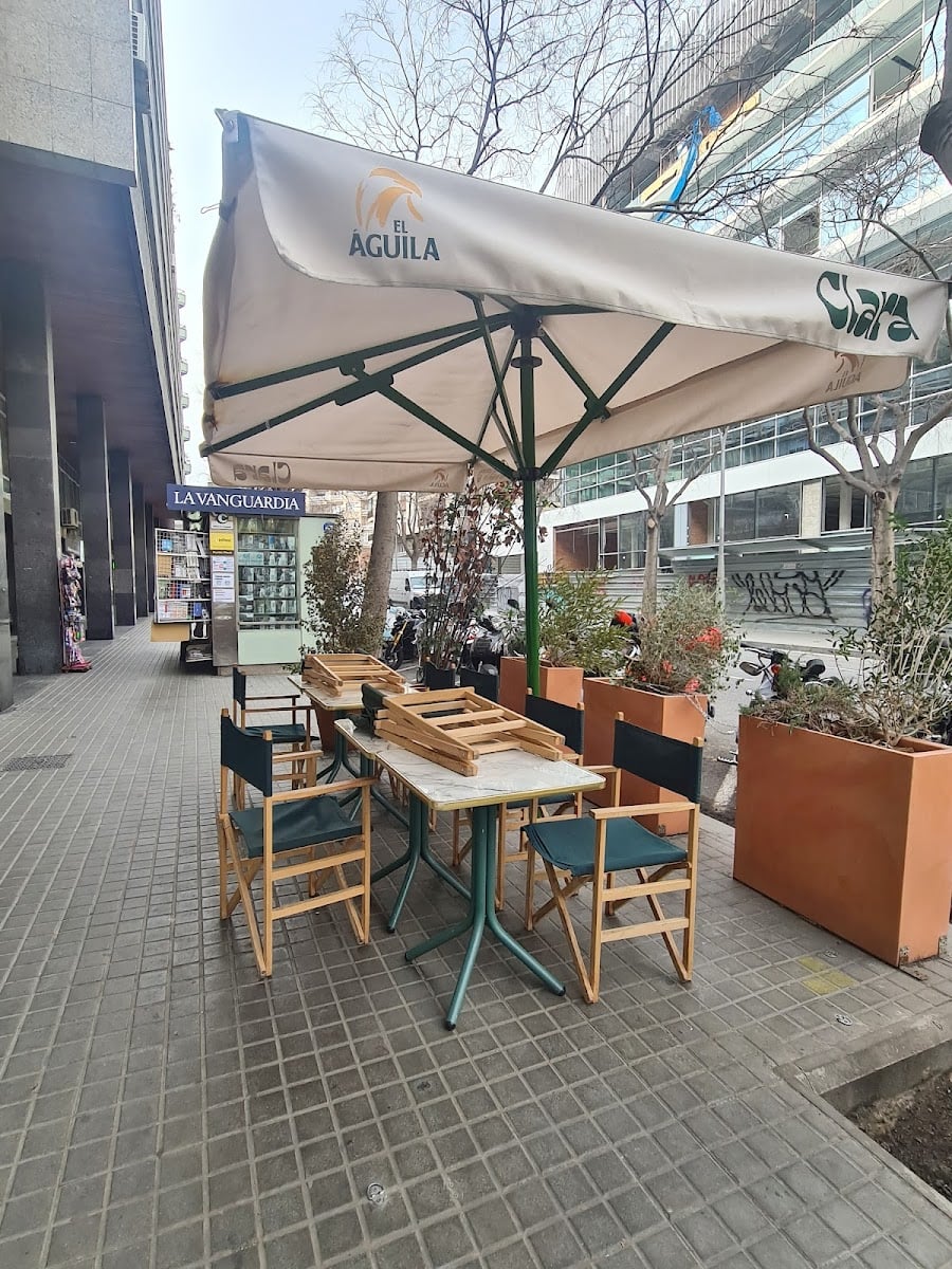 Clara Restaurant