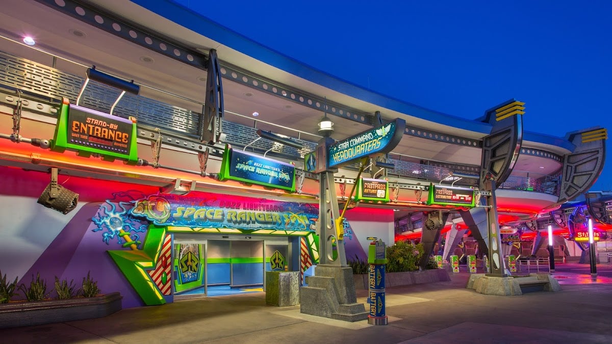 Buzz Lightyear's Space Ranger Spin