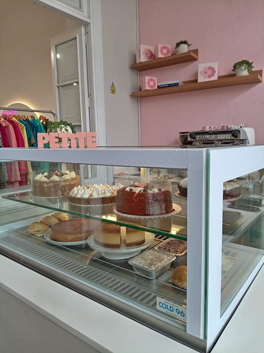 PETITE | The Pastry & Co - Barranco