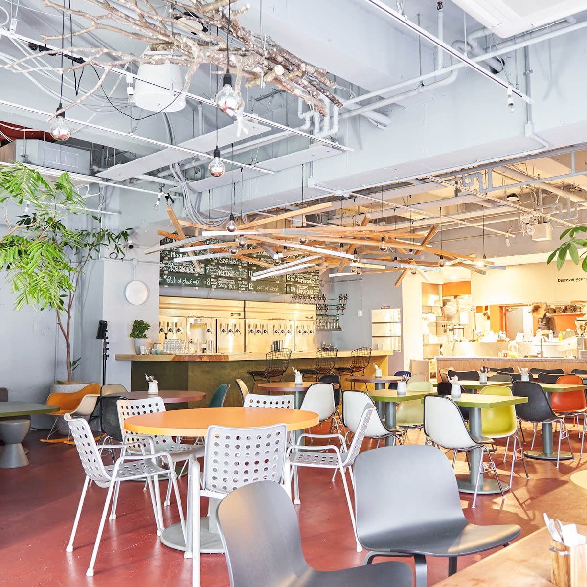 WPÜ CAFE SHINJUKU