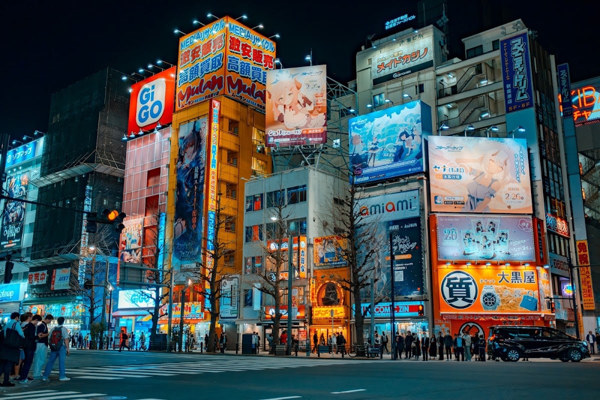 Akihabara Electric Town - Electronics shopping
