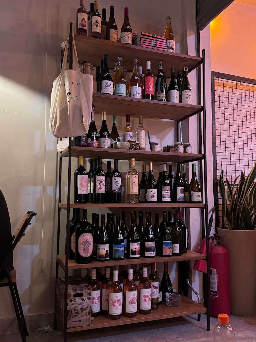 Casa Tão Longe, Tão Perto