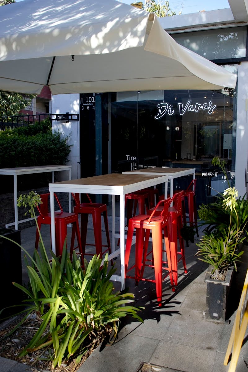 Di’Varas Pizzas y Pastas