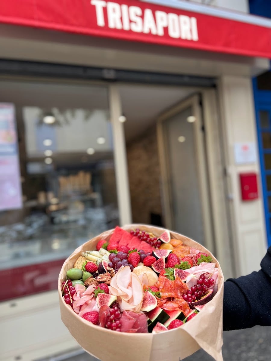 TRISAPORI - sandwich pastrami halal